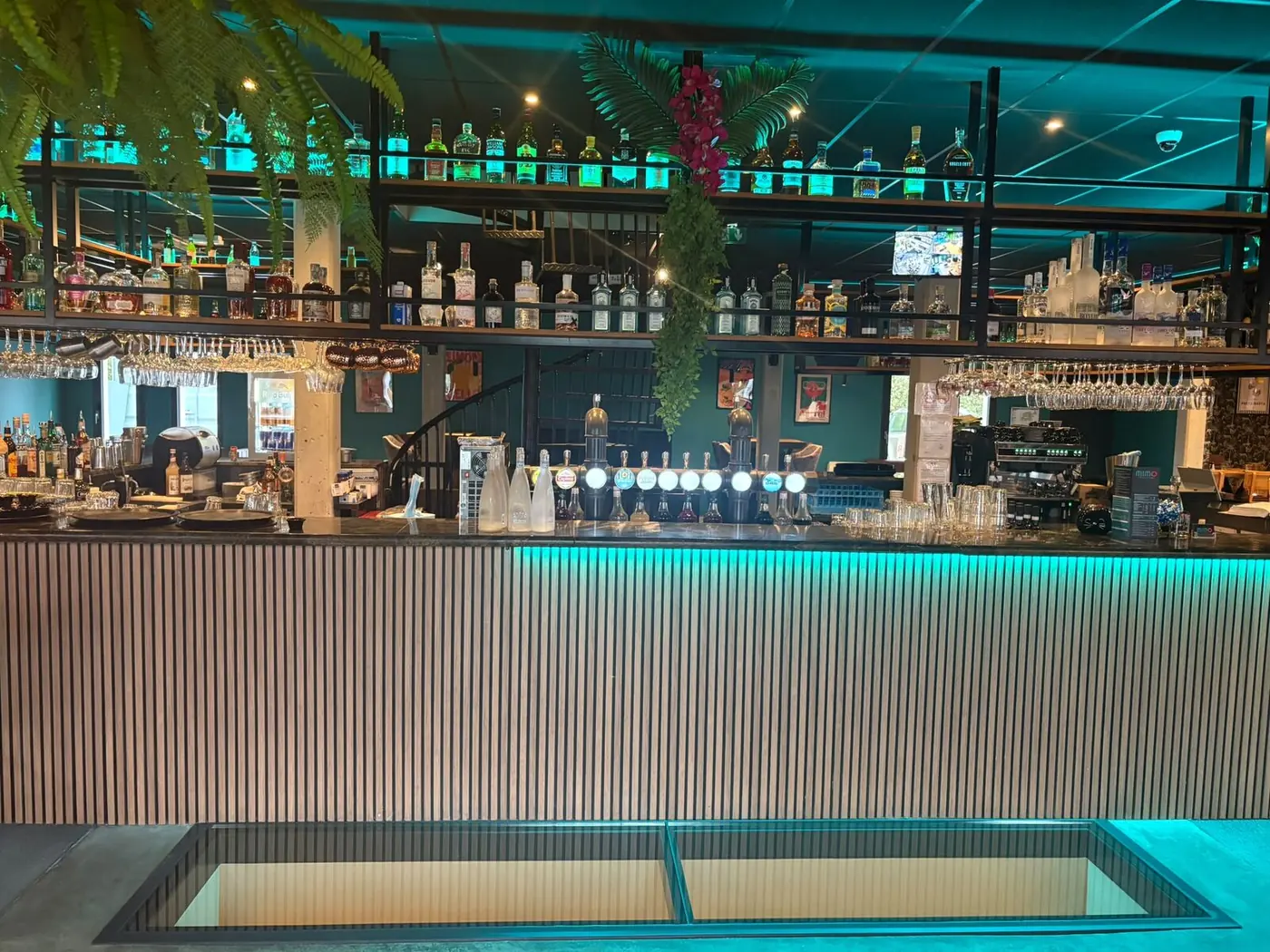 Le bar